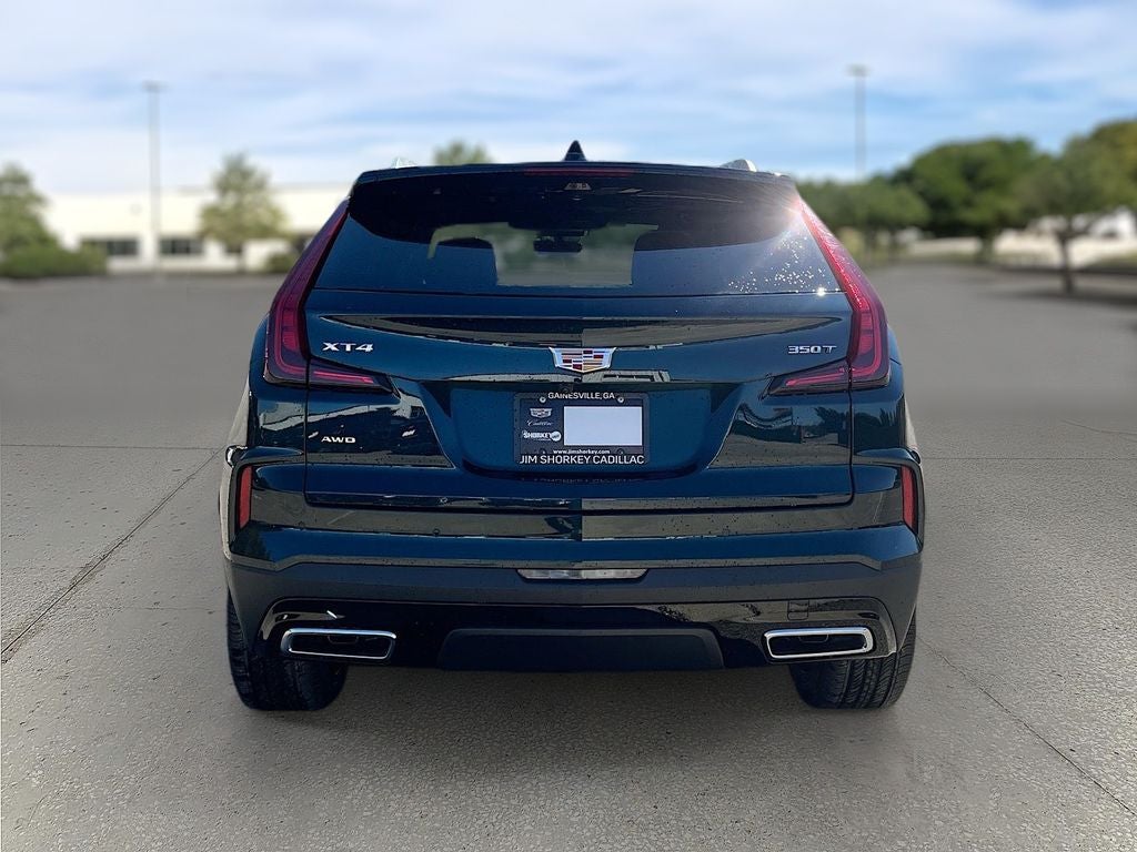 2025 Cadillac XT4 Premium Luxury