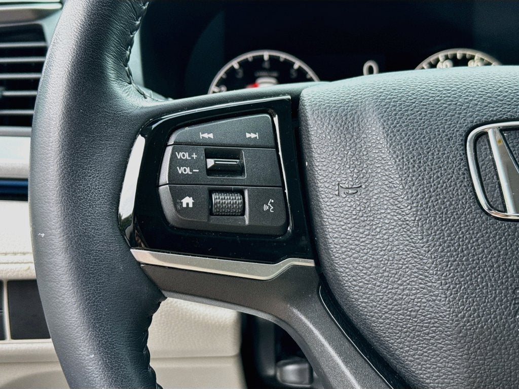 2025 Honda Odyssey Touring