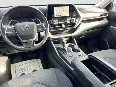 2023 Toyota Highlander LE