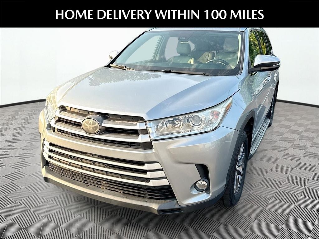 2017 Toyota Highlander XLE V6's photo