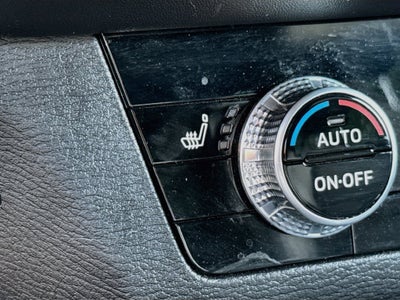 2023 Mitsubishi Outlander Base