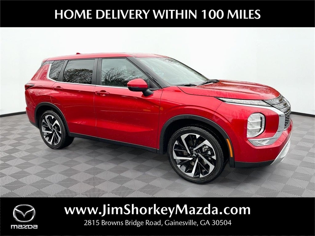 2023 Mitsubishi Outlander SE