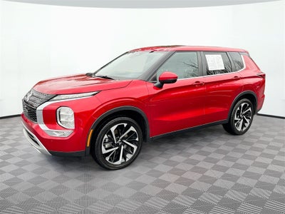 2023 Mitsubishi Outlander SE