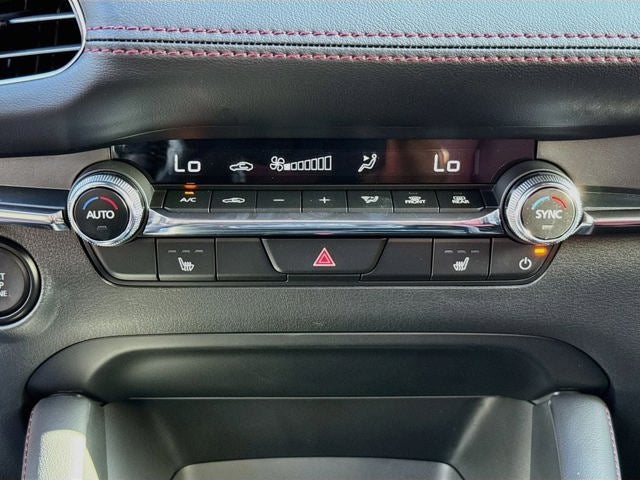 2026 Mazda Mazda3 Hatchback 2.5 S Carbon Edition AWD