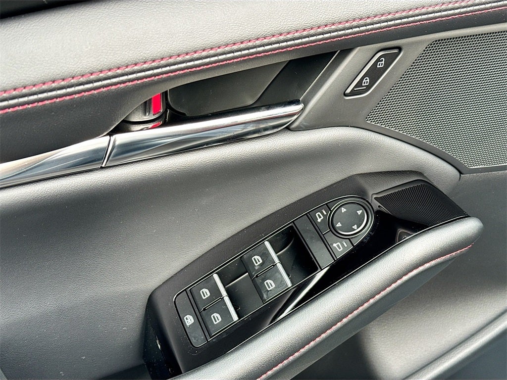 2026 Mazda Mazda3 Hatchback 2.5 S Carbon Edition AWD