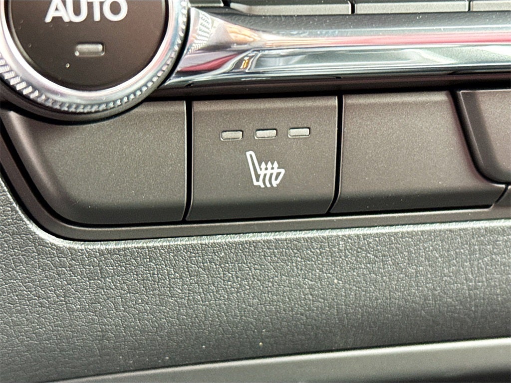 2026 Mazda Mazda3 Hatchback 2.5 S Carbon Edition AWD