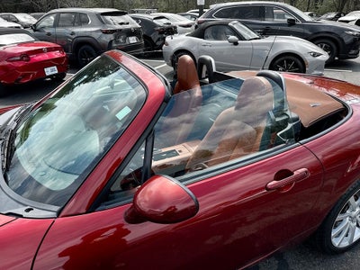 2006 Mazda Mazda Miata Base