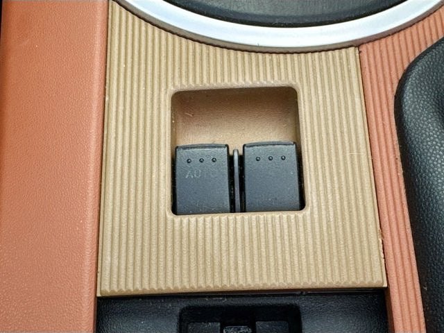 2006 Mazda Mazda Miata Base