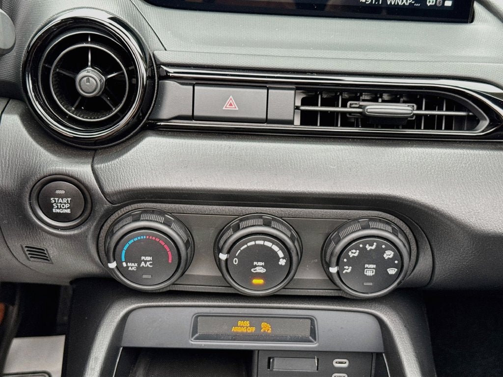 2025 Mazda Mazda MX-5 Miata Sport