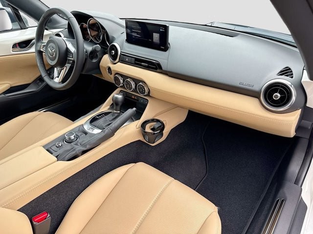 2026 Mazda Mazda MX-5 Miata RF Grand Touring