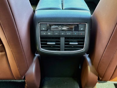 2018 Mazda Mazda CX-9 Signature