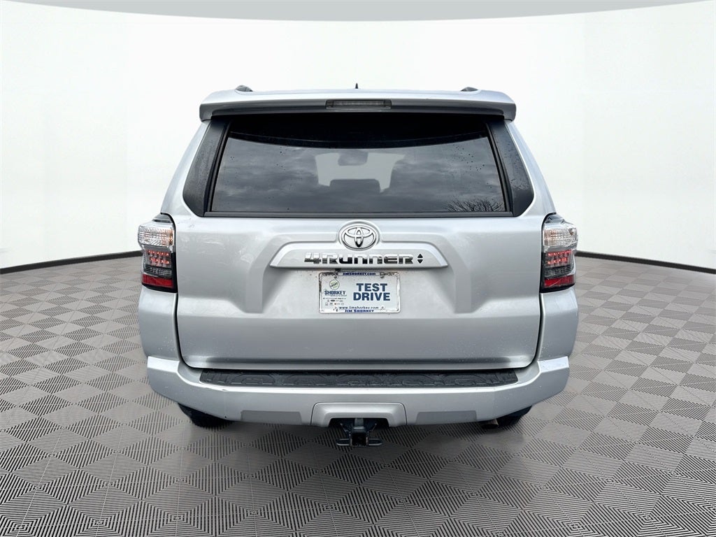 2023 Toyota 4Runner SR5