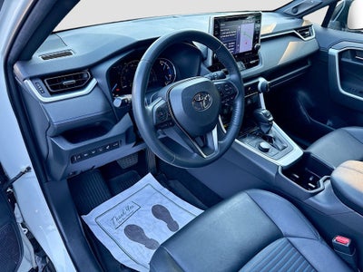 2022 Toyota RAV4 Hybrid XSE