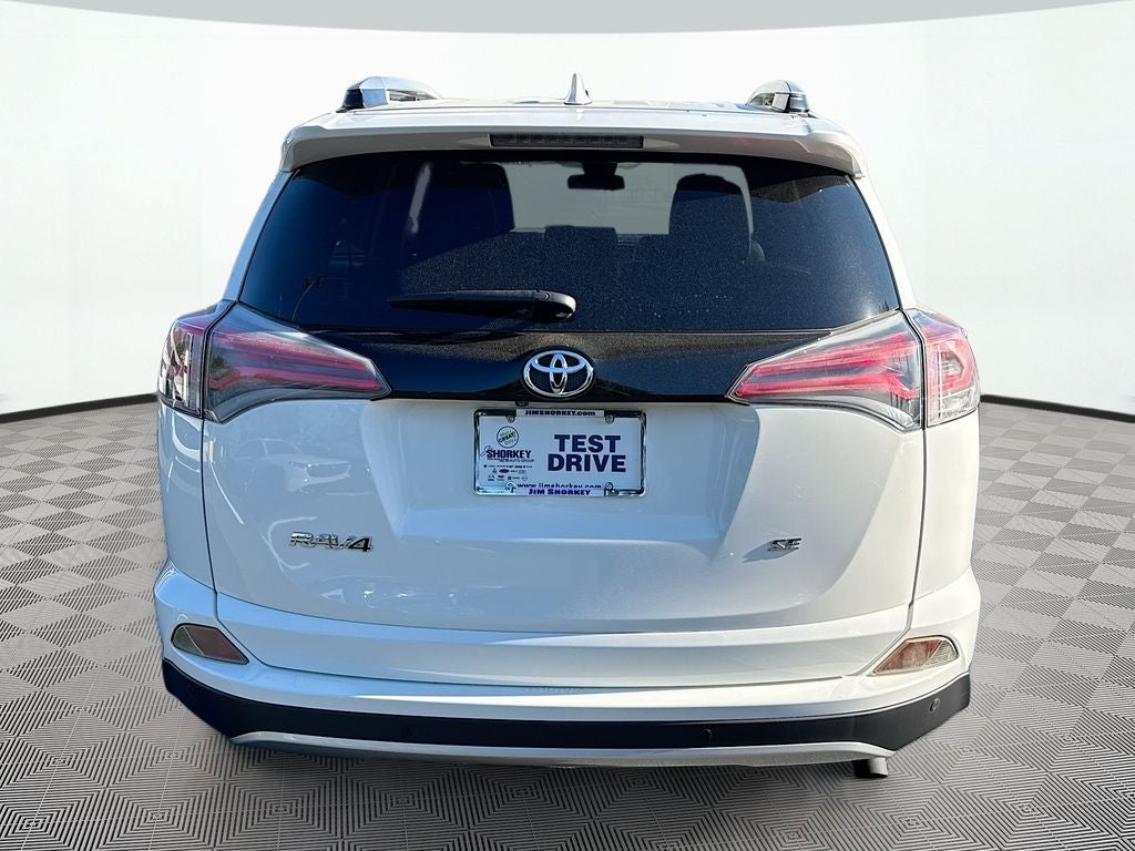 2016 Toyota RAV4 SE