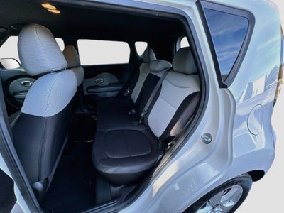 2017 Kia Soul Base