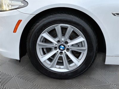 2016 BMW 5 Series 528i