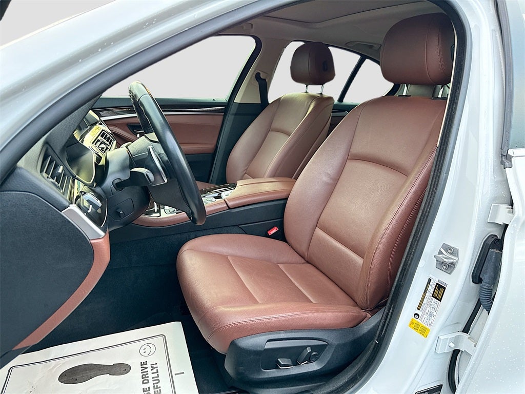 2016 BMW 5 Series 528i