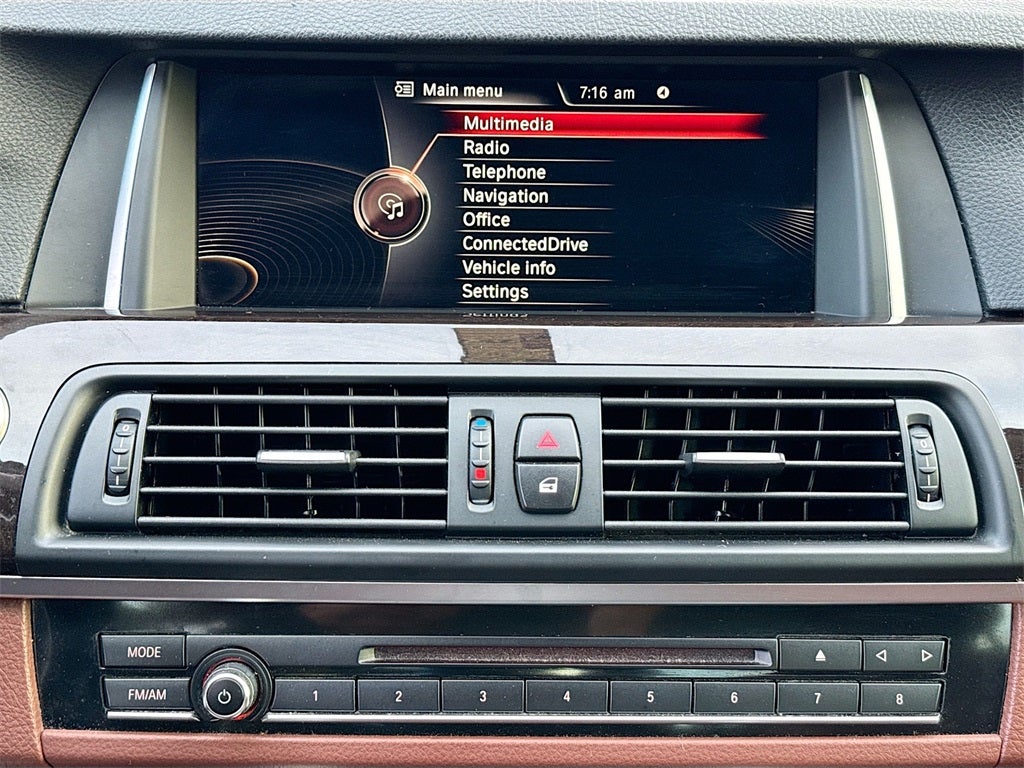 2016 BMW 5 Series 528i