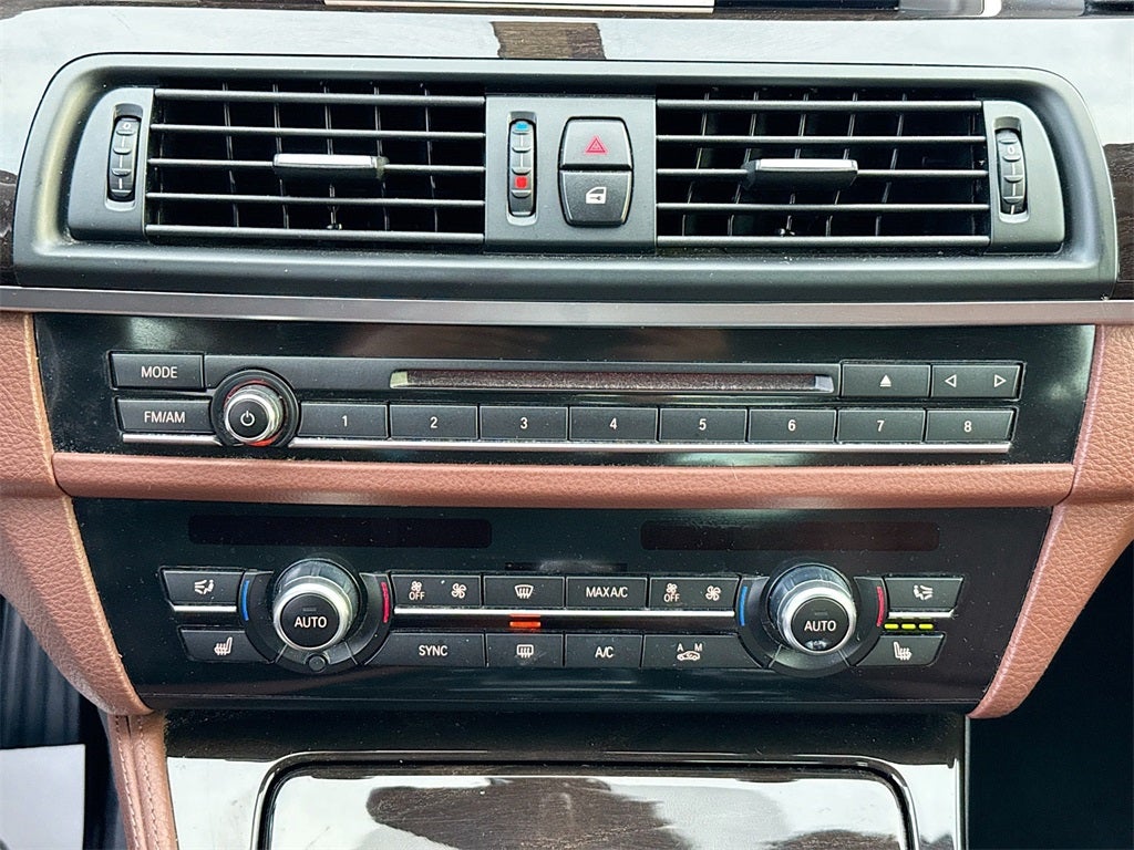 2016 BMW 5 Series 528i