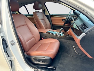 2016 BMW 5 Series 528i