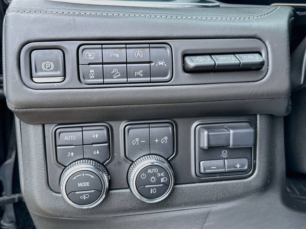 2024 GMC Yukon Denali Ultimate