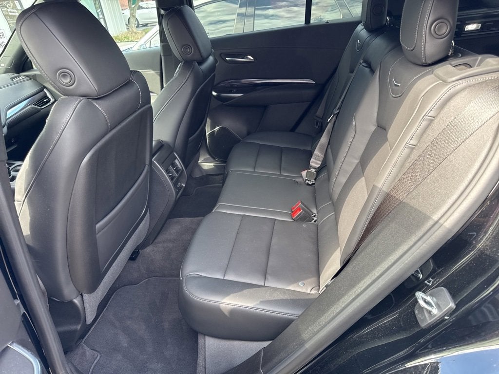 2022 Cadillac XT4 Luxury