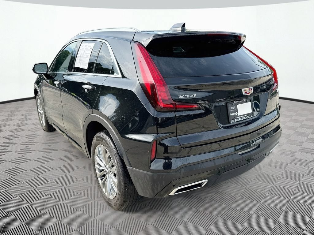 2024 Cadillac XT4 Premium Luxury