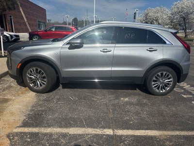 2025 Cadillac XT4 Premium Luxury