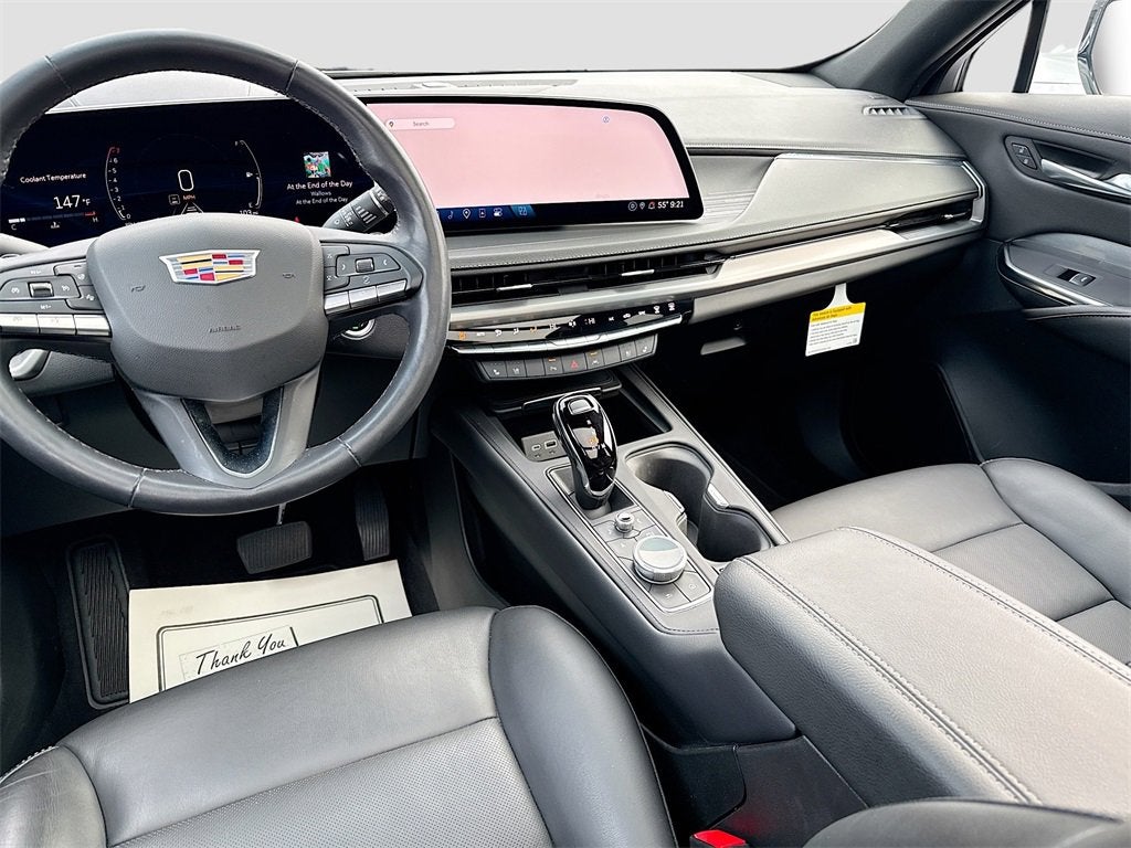 2024 Cadillac XT4 Premium Luxury