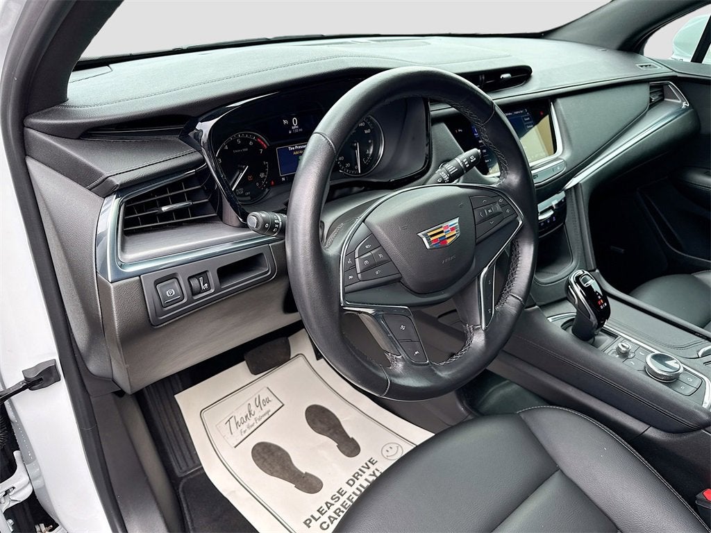 2023 Cadillac XT5 Luxury