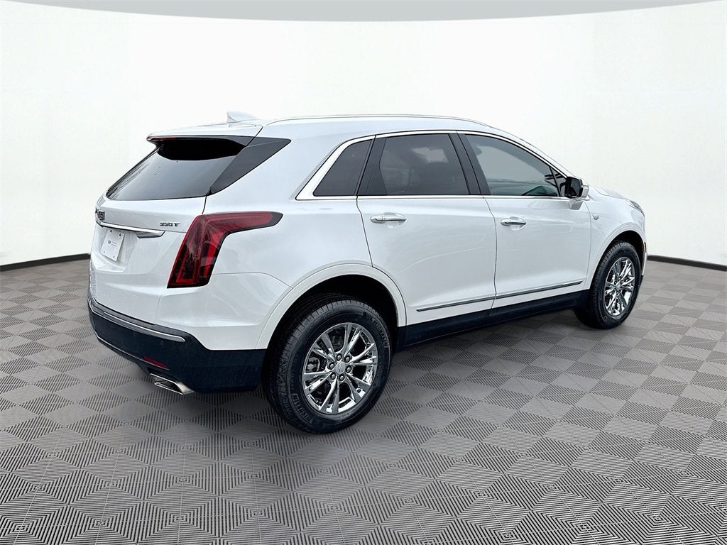 2023 Cadillac XT5 Luxury
