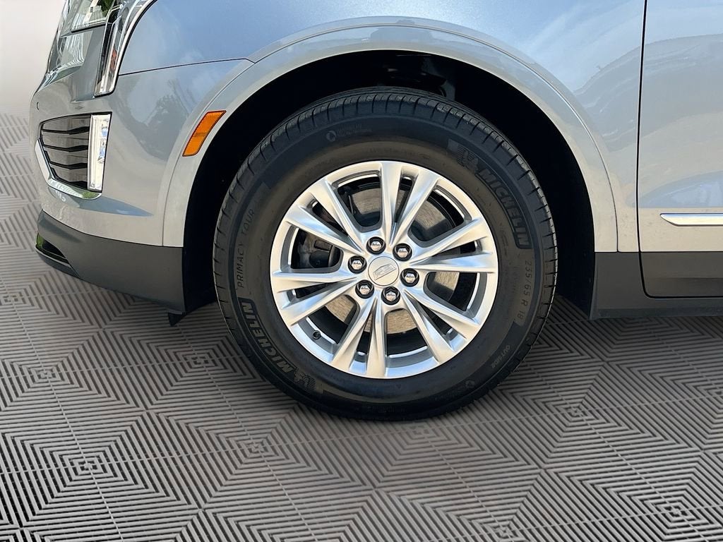 2024 Cadillac XT5 Luxury