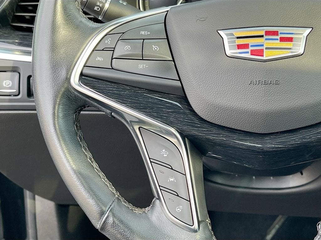 2023 Cadillac XT5 Premium Luxury