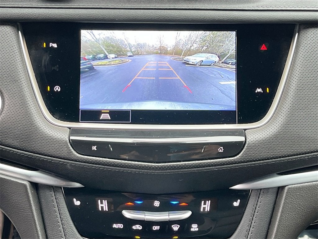 2024 Cadillac XT6 Luxury