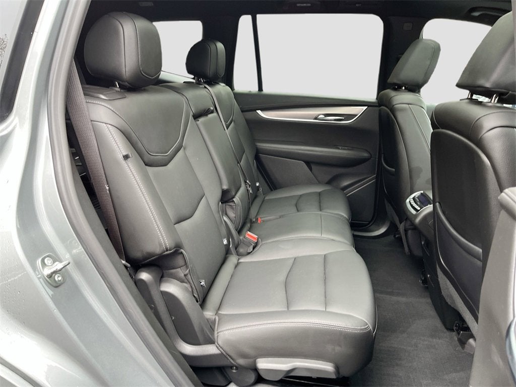 2024 Cadillac XT6 Luxury