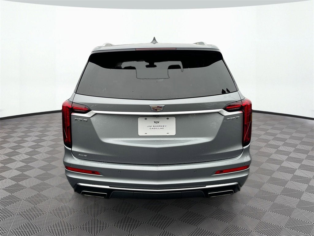 2024 Cadillac XT6 Luxury