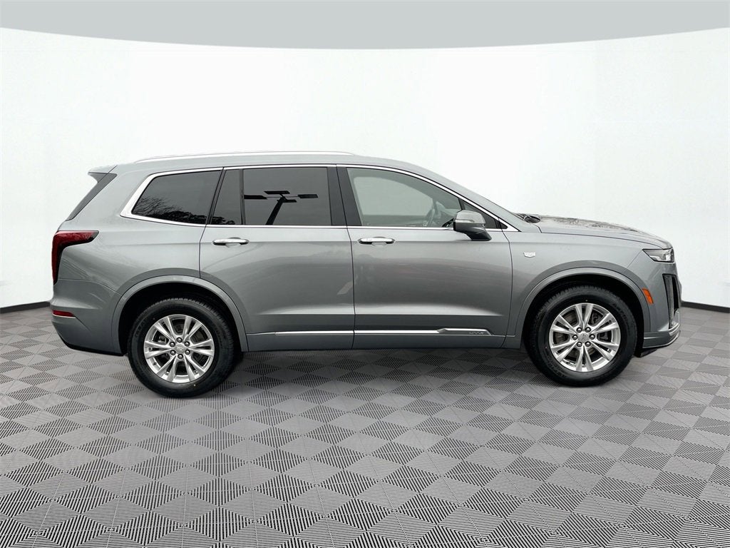 2024 Cadillac XT6 Luxury
