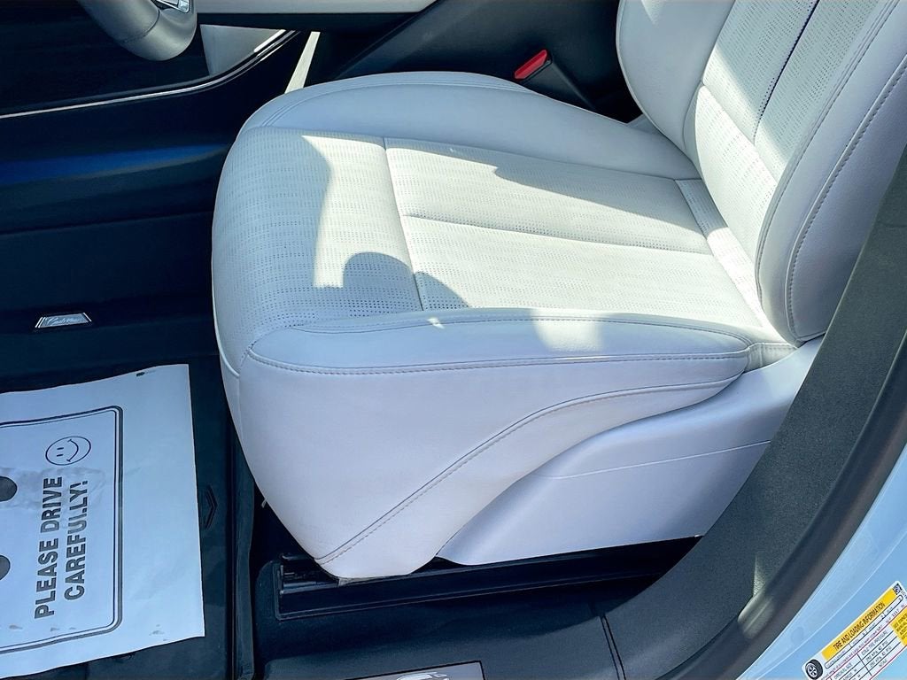 2024 Cadillac LYRIQ Sport 1