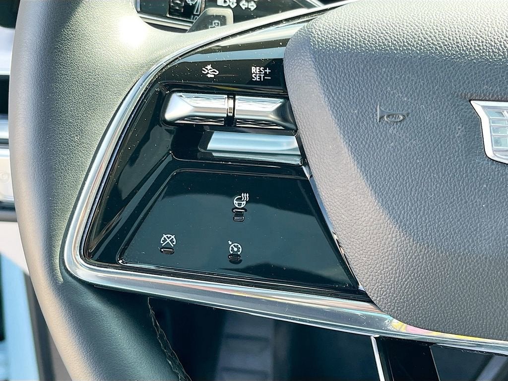 2024 Cadillac LYRIQ Sport 1