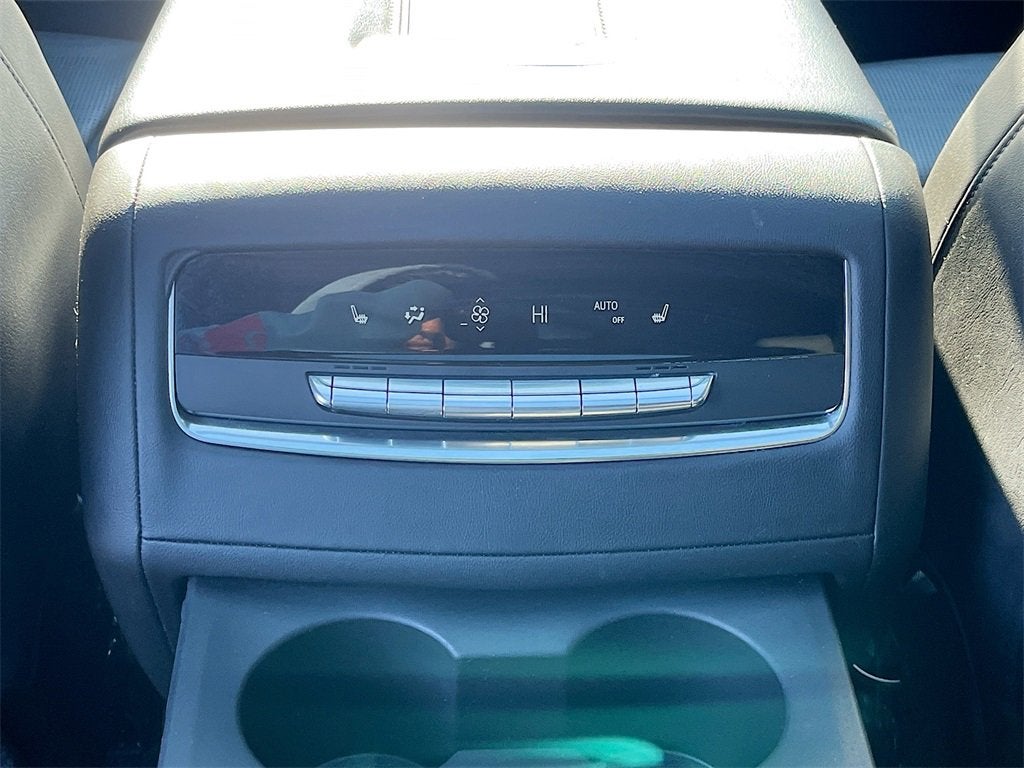 2024 Cadillac Escalade ESV Sport