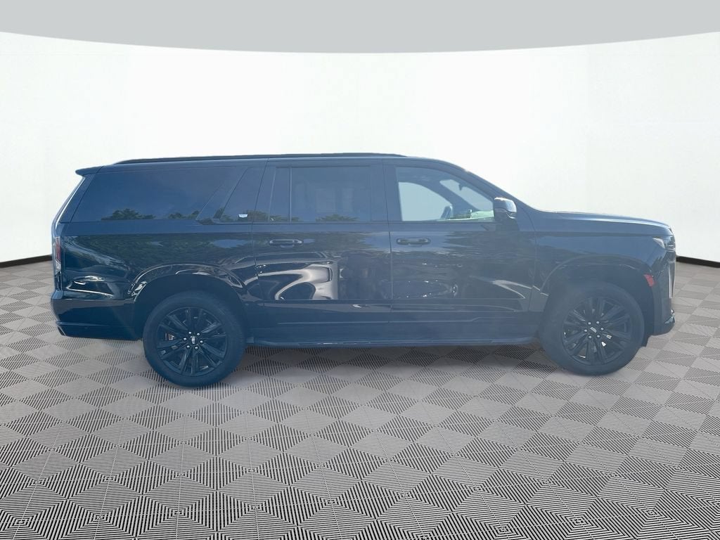 2022 Cadillac Escalade ESV Sport