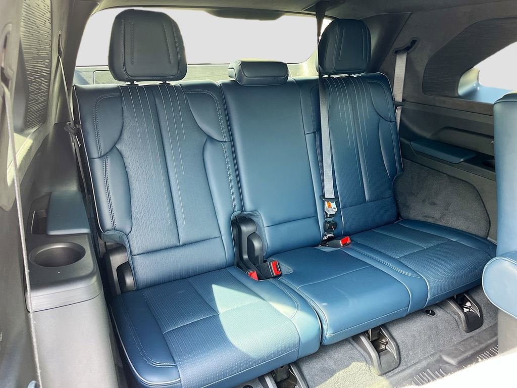 2025 Cadillac ESCALADE IQ Sport 2