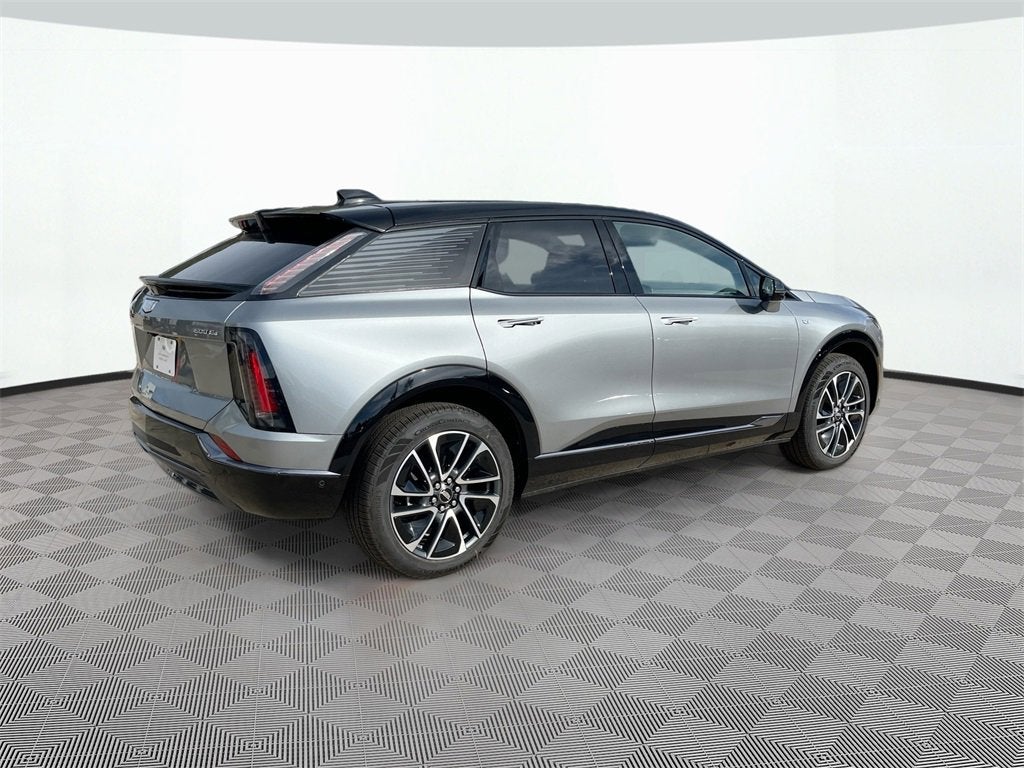 2025 Cadillac OPTIQ Sport 2