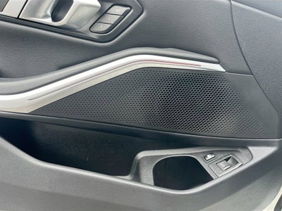 2022 BMW 3 Series 330e