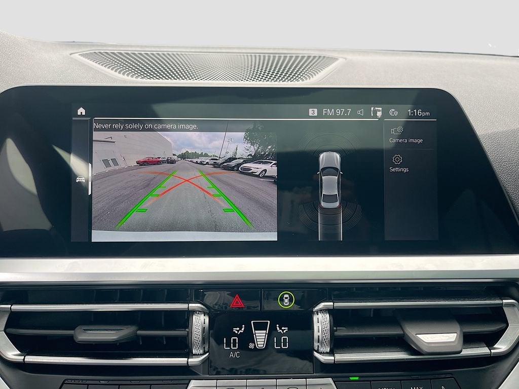 2022 BMW 3 Series 330e