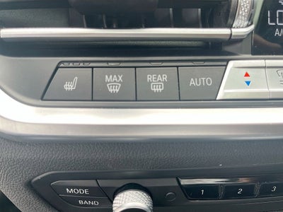 2022 BMW 3 Series 330e