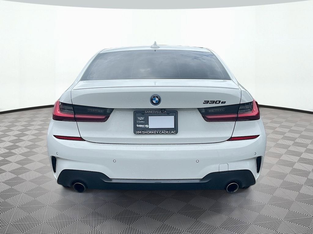 2022 BMW 3 Series 330e