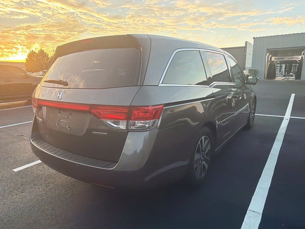 2016 Honda Odyssey Touring Elite