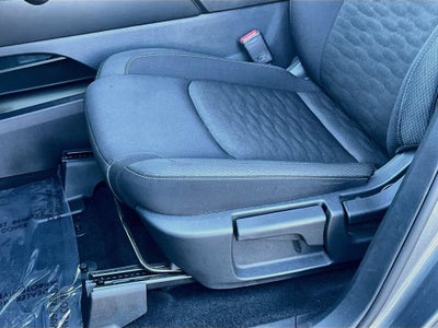 2025 Nissan Pathfinder S