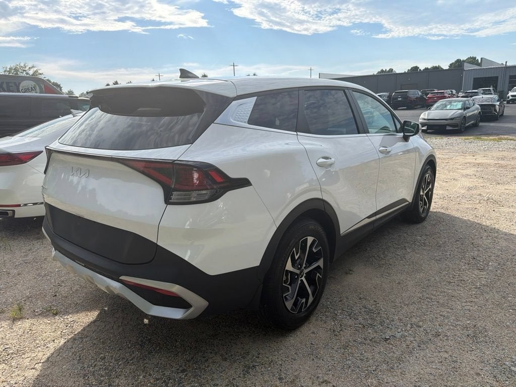 2024 Kia Sportage EX